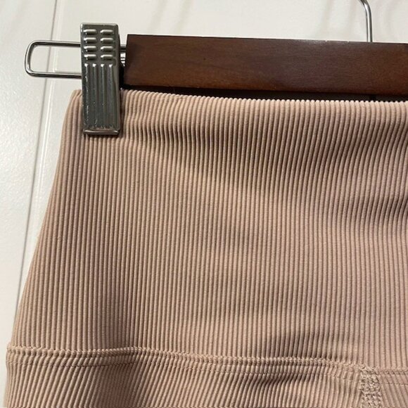 Beach Riot Ayla Ribbed High Rise Leggings Size Small Taupe - Picture 10 of 16